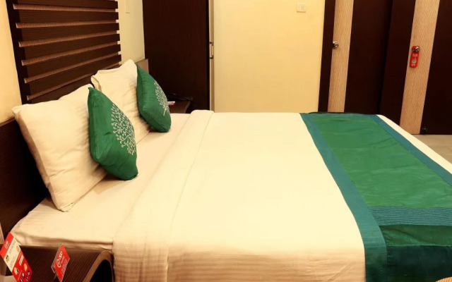 OYO Flagship 1805 Blue Orchid Corporate Inn