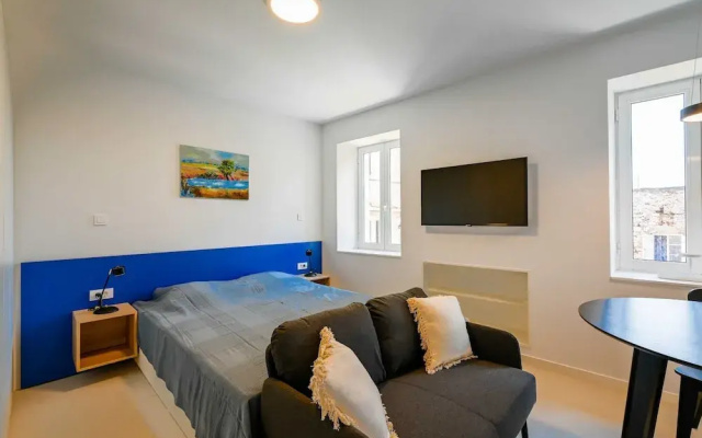 Smart and Cozy Downtown Rovinj Nooks