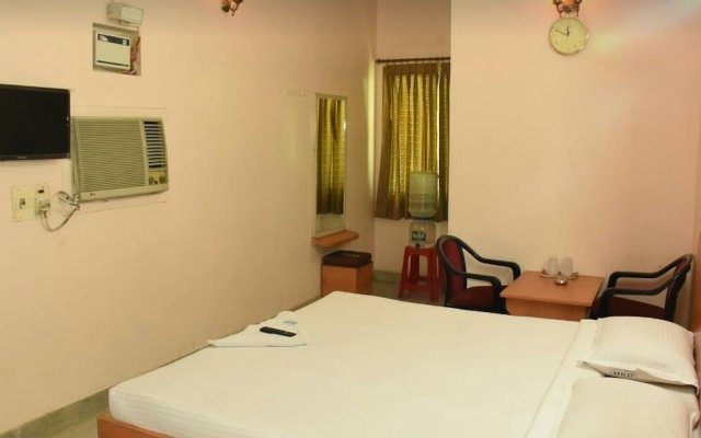 Hotel Kirithika Palace