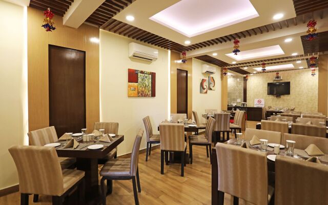 Hotel Nataraj by OYO