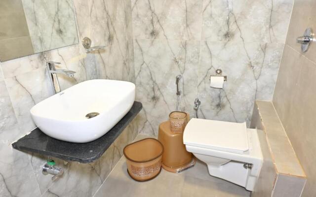 Hotel Avadh Palace