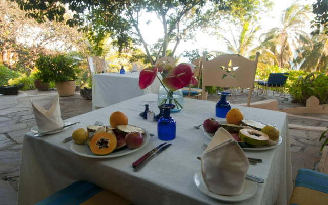 Kinasi Lodge