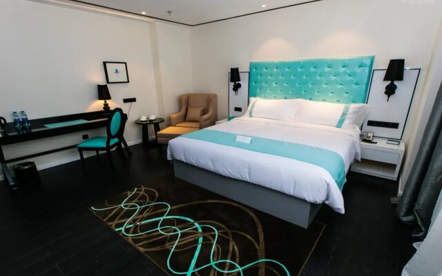 Xana Lite Chengdu Chunxi Road Yanshikou Branch