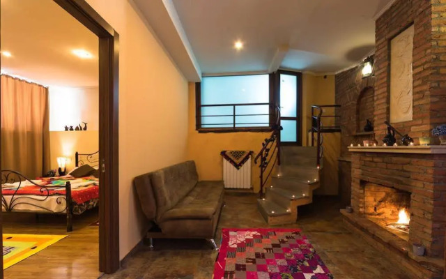 Vaki Hotel