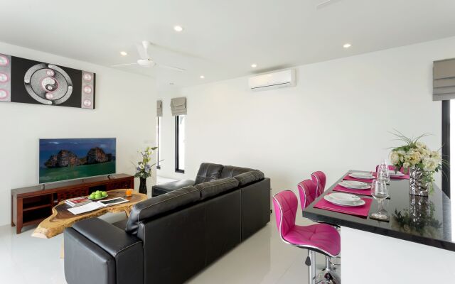 Thai-Themed 3BR Boutique Villa by Intira