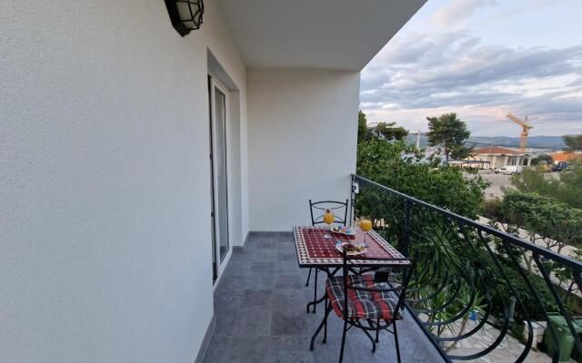 Sandra - quiet & close to the beach - SA1(2)