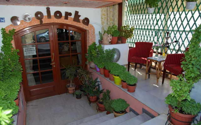 Sogiorka Apartments