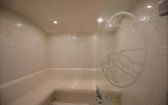 Dbl Room With Thermal Bath ,dinner Breakfast Included