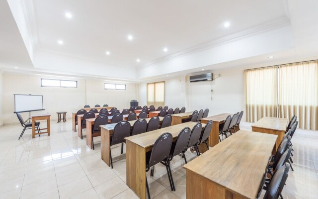 Airy Siranindi Sis Al Jufri 17 Palu