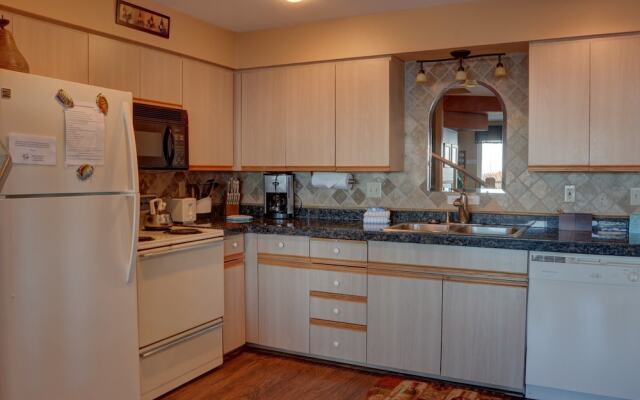 Sunset By The Sea 3 Br home by RedAwning