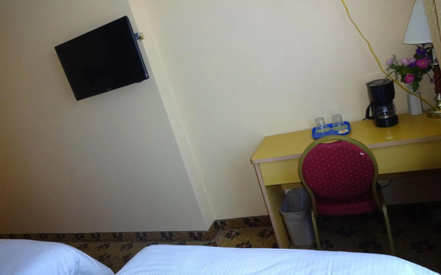 Flushing Hotel