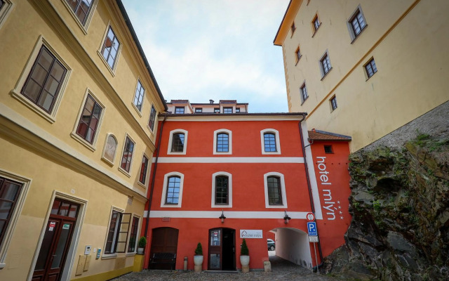 LH Hotel Mlýn Old Town