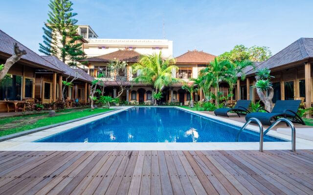 Easy Surf Camp