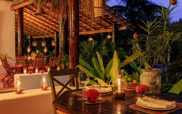 Hotel Esencia