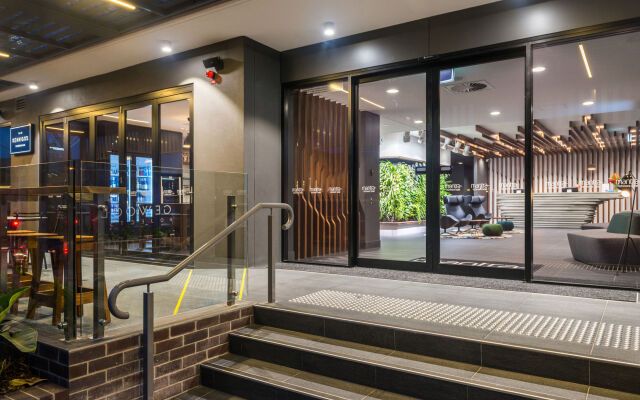 Kennigo Hotel Brisbane, Independent Collection by EVT