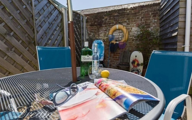 Seaholme, WEYMOUTH
