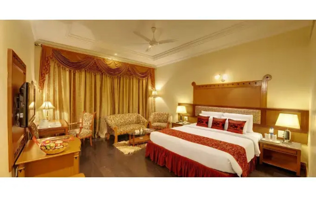 Hotel Babylon International