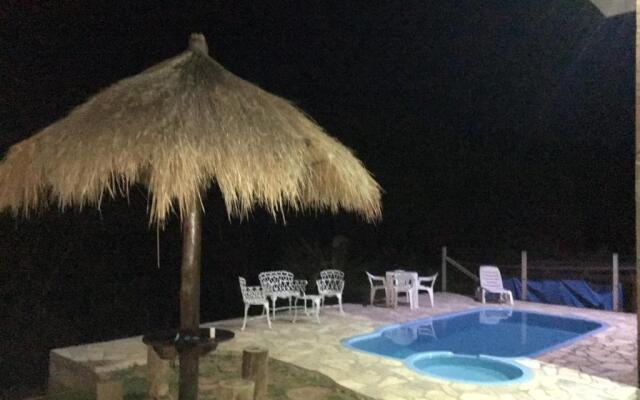 Chácara 4 quartos com piscina