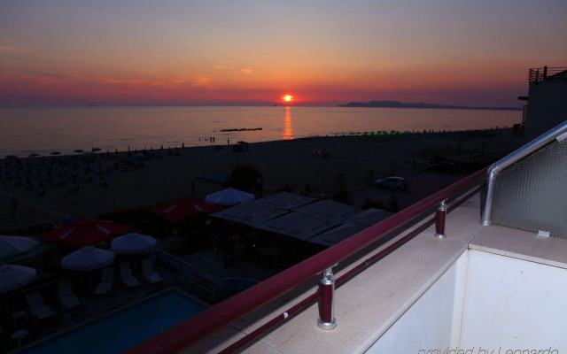 Hotel Oaz