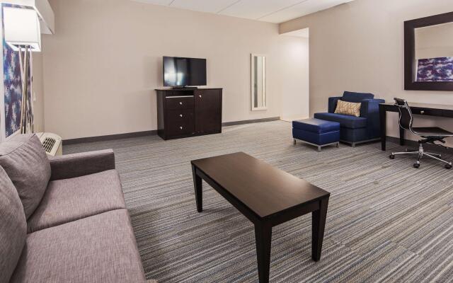 Best Western Plus Wilkes Barre-Scranton Airport Hotel