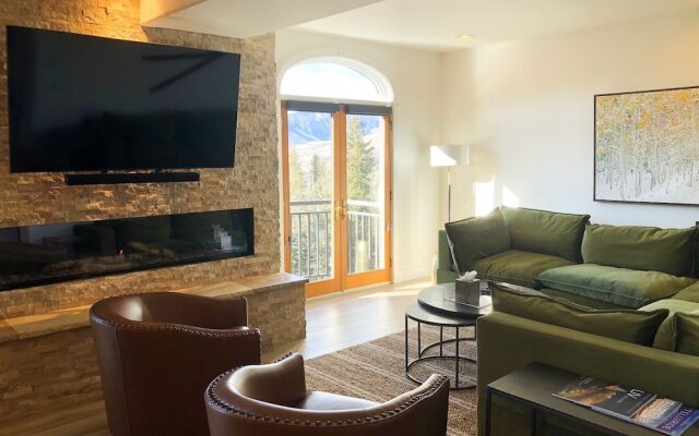 Bear Creek Lodge 407 4 Bedroom Condo by Alpine Lodging Telluride
