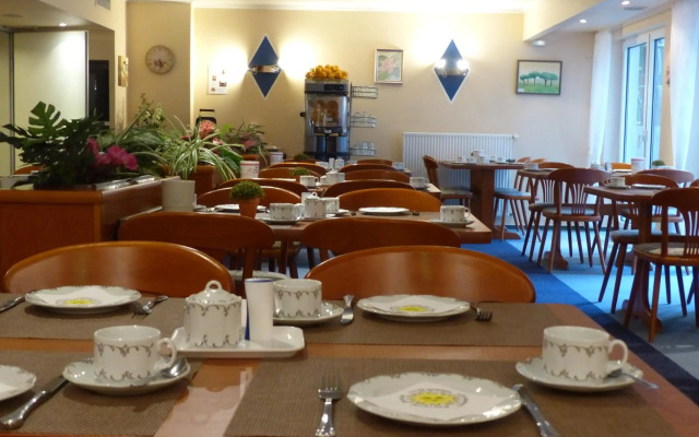 Hotel am Düsseldorfer Platz