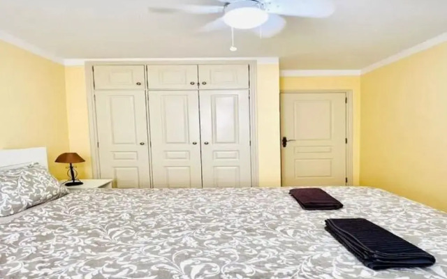 Enjoy 1 BR Palm Mar Next to Pool