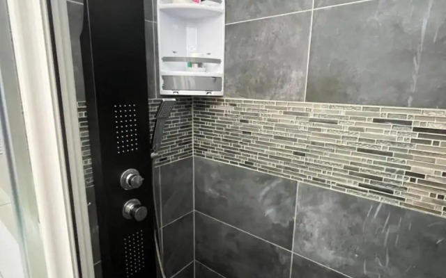 Xanthis Hostel Nicosia City Centre