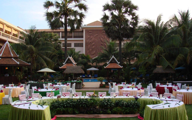 Apsara Angkor Resort & Conference