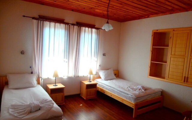 Hotel Mitnitsa and TKZS Biliantsi