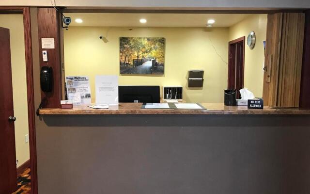 Heartland Hotel and Suites