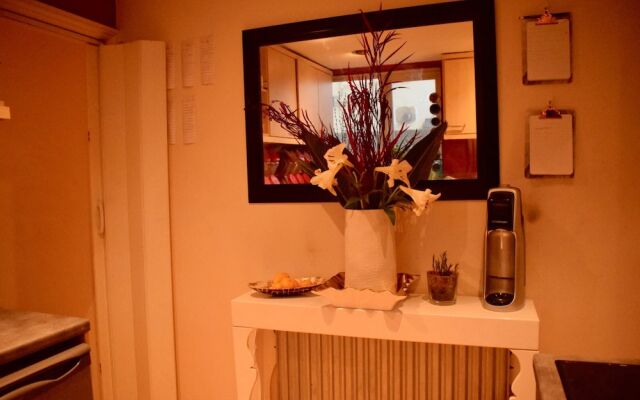 2 Bedroom Flat in Central London With a Garden