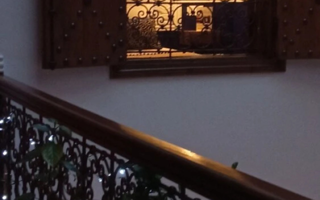 Riad Heklek- Ouarzazate Breakfast Included