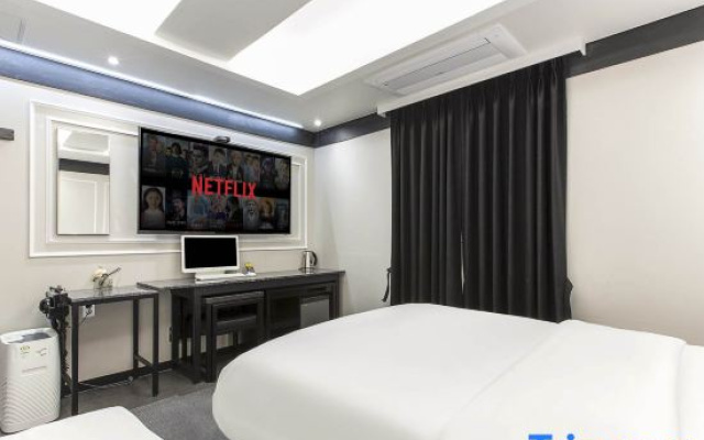 Incheon (Seo-gu) Hotel Yeogiuhtte