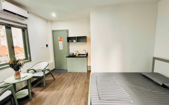 Era Ta Quang Buu Apartment – Guest Rooms – Hanoi