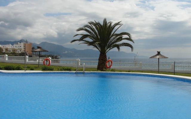 Apartamento UrbanizaciÃ³n Las Palmeras 9