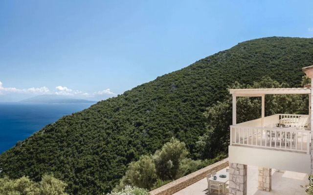 Modern Villa in Vasiliki with Swimming Pool & Hot Tub
