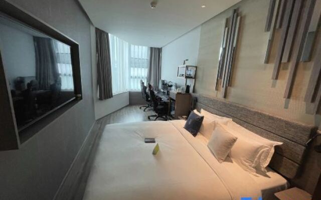 Palace Hotel，Beijing Yizhuang Bridge