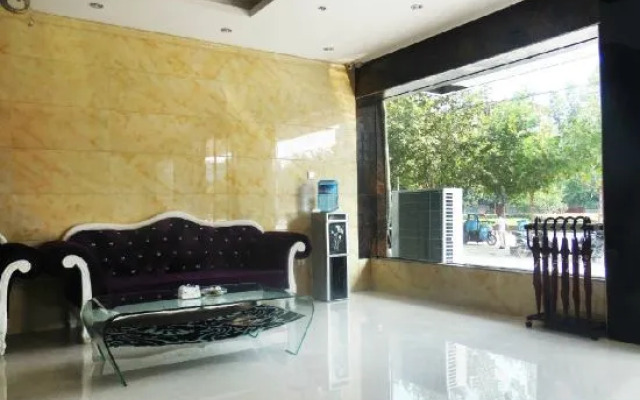 City 118 Chain Hotel Yongcheng Guangming Road