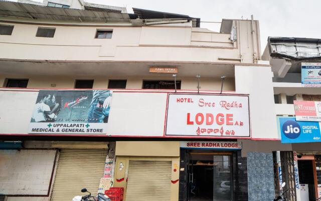 Sree Radha Lodge by OYO Rooms