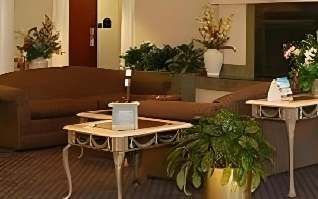 Fairway Inn