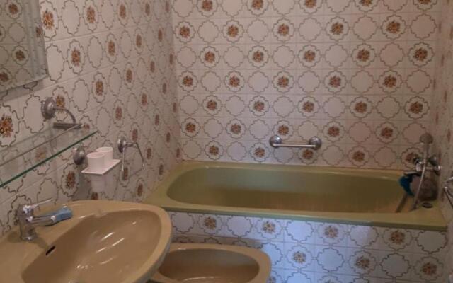 Gîte Borrèze, 2 pièces, 4 personnes - FR-1-616-79