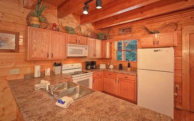 Caney Creek Lodge by RedAwning