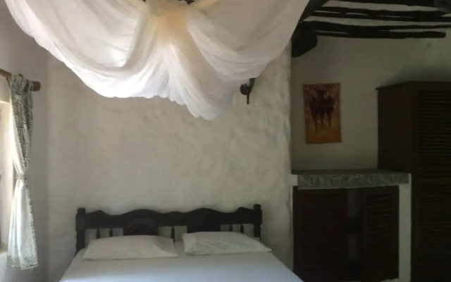 Diani Banda Cottages