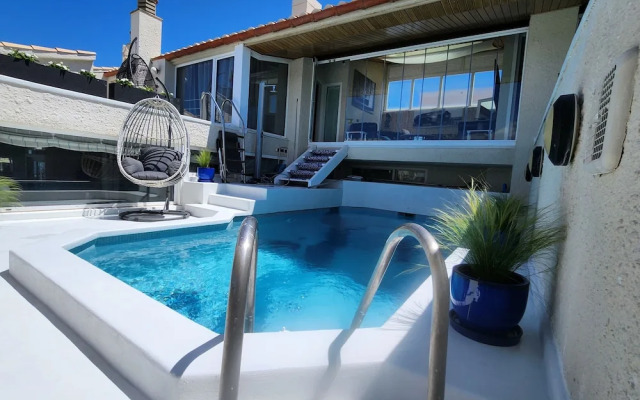 Solo Atico Guest Suites