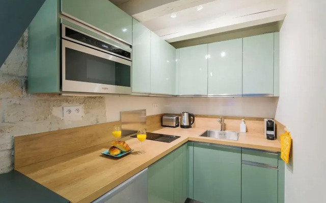 Charming Studio Near Madeleine