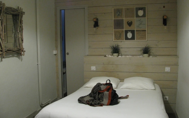 Logis Hotel Le Cheval Noir