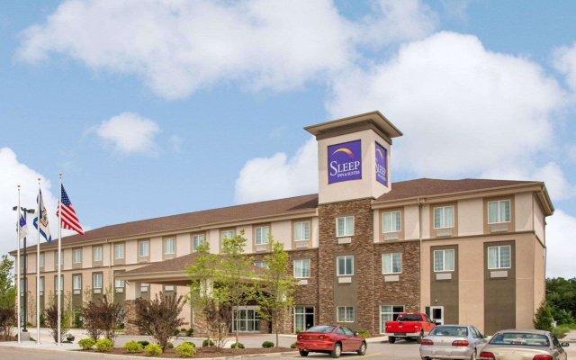 Sleep Inn & Suites