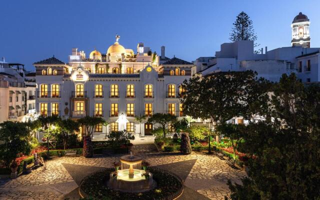 Silken El Pilar Andalucia Hotel