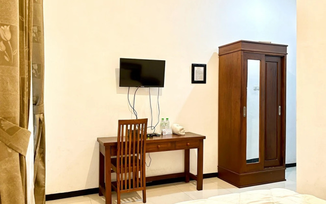 D Maktab Syariah Mitra RedDoorz Malang